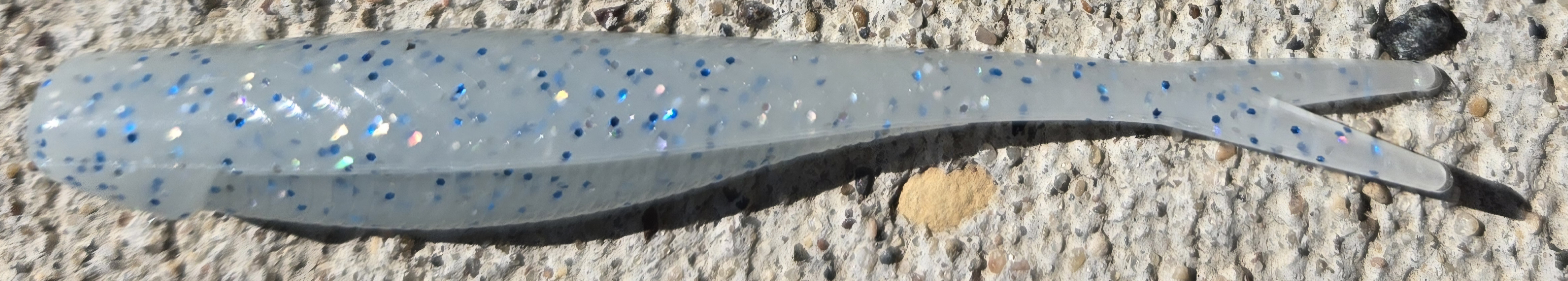 3.5 tracer shad blue ghost